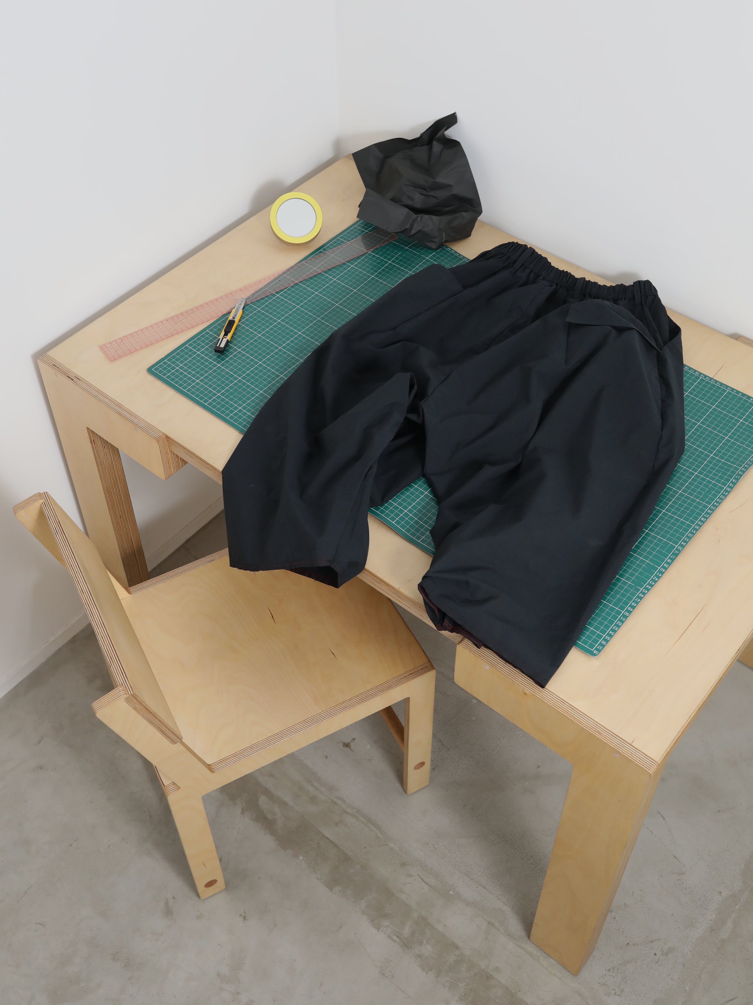 チャップリン様ご依頼品 耳鳴！ Boy Friend Chapllin Pants - （ コピー用紙 ） – サリゲナク