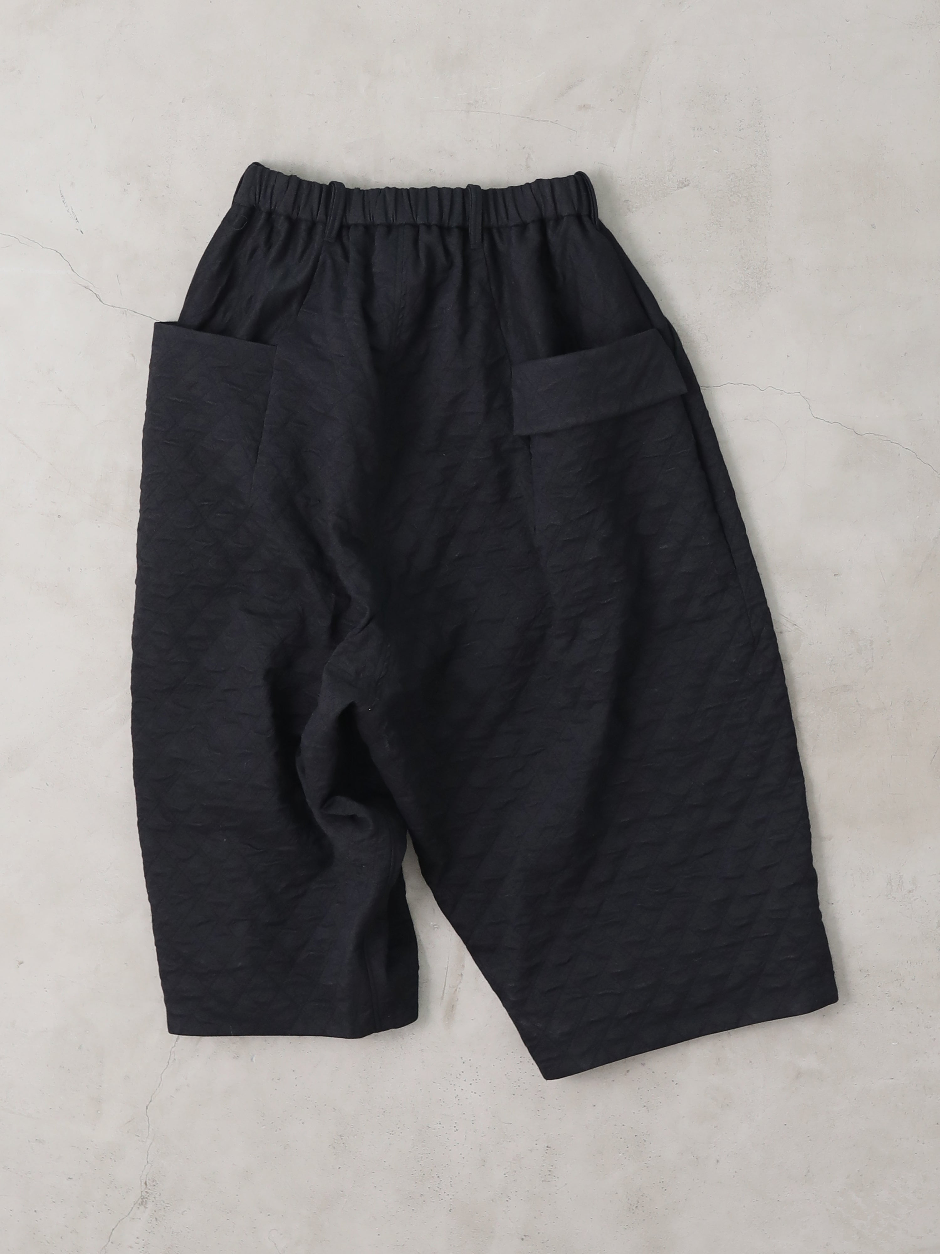 泥棒! Boy Friend Chapplin Pants - （ FABRITEC / Wool–Cotton