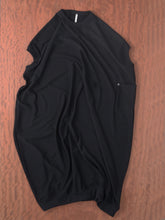 ずっときれいな  Barrel Crew Neck Onepiece　 - （  FABRITEC / 変形ピケ  ）