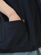 ずっときれいな  Barrel U  Neck Cardigan　 - （  FABRITEC / 変形ピケ  ）