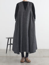 耳鳴！Trapezoid Jumper Skirt　-   （ Fulling Line Wool  ）
