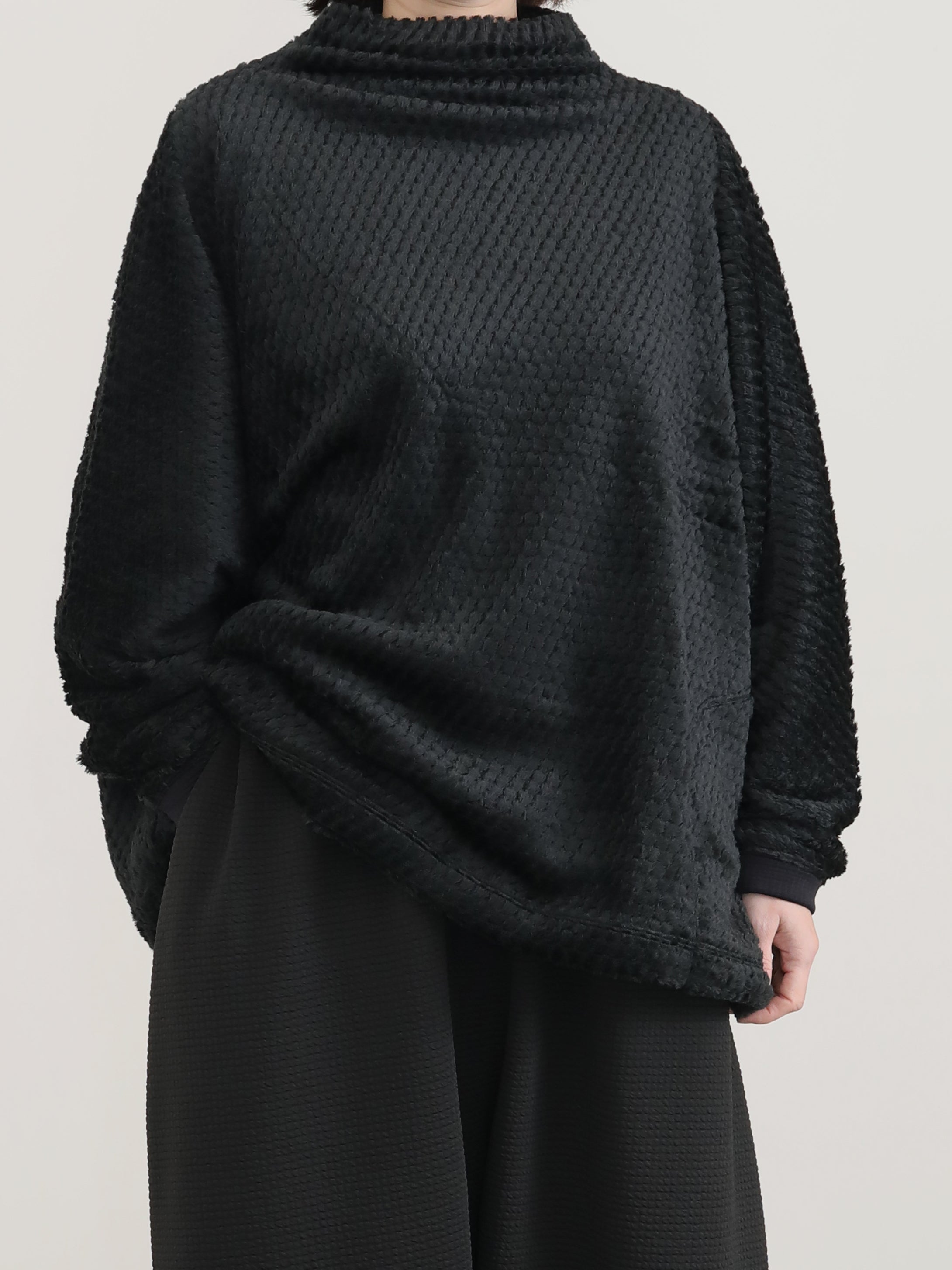 Warm!  Rum neck mac sleeve trainer　  -  （　POLARTEC High loft　）