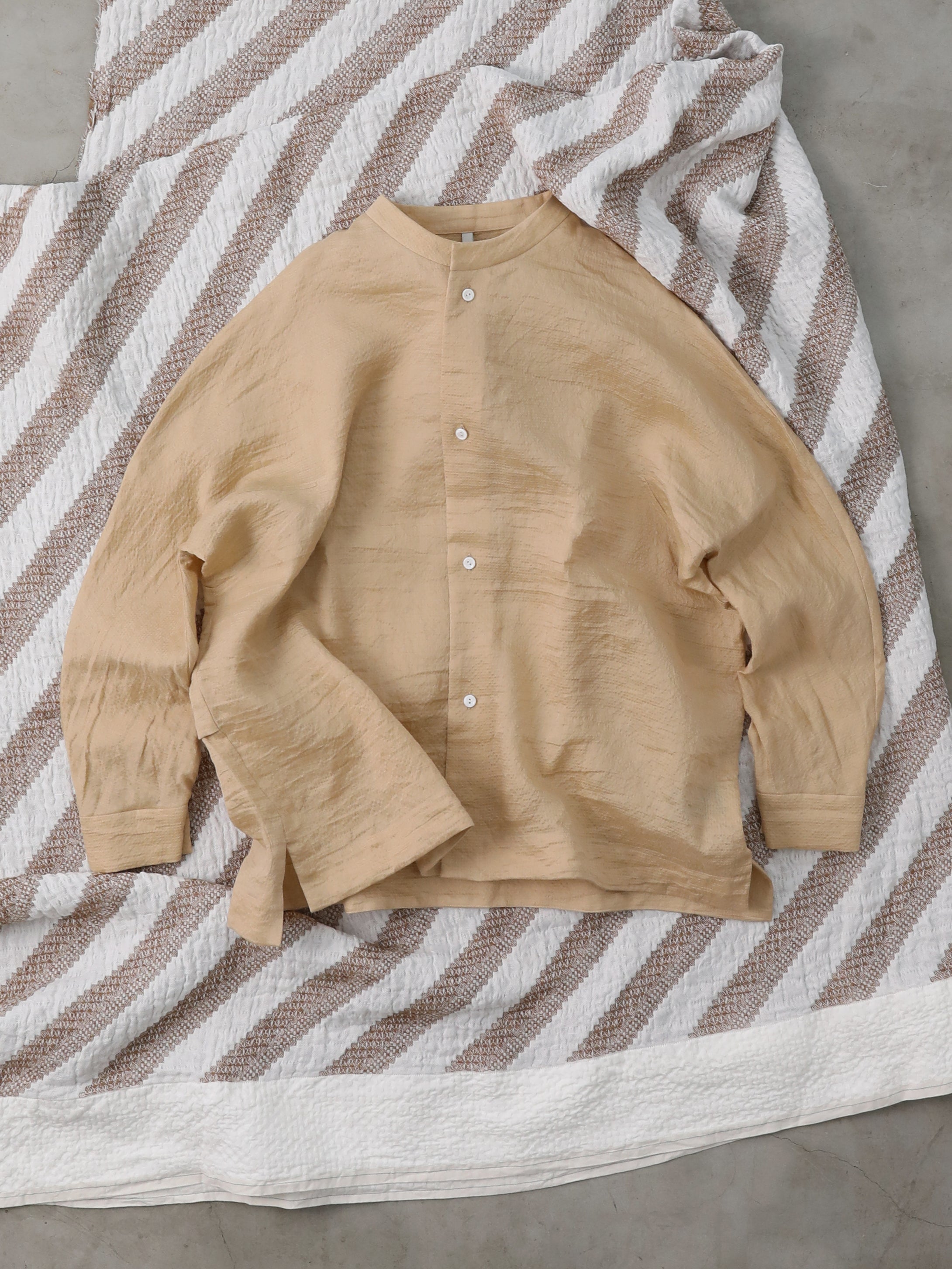 Packing! Triangle Long Sleeve Shirt     -  （ ウォッシャブルオーガンジーシルクリネン）