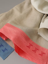 -    Square   -    Half Towel  ( 750 x 720 )